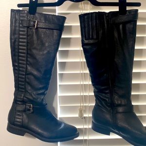 I have new one and I selling my shoes